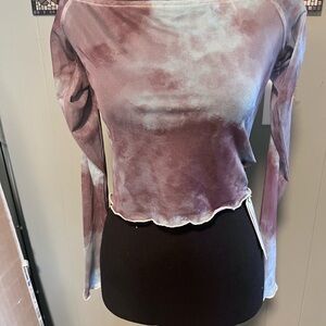 Dazy Women’s Semi sheer long sleeved crop top Size Medium